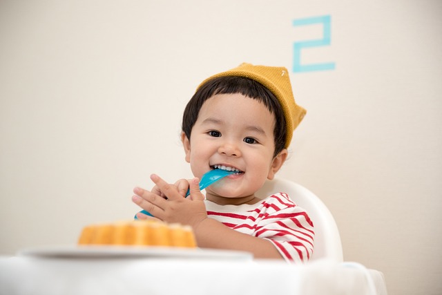 De allesomvattende wereld van babyverzorging: van voeding tot slaap, hygiëne en veiligheid thuis en onderweg